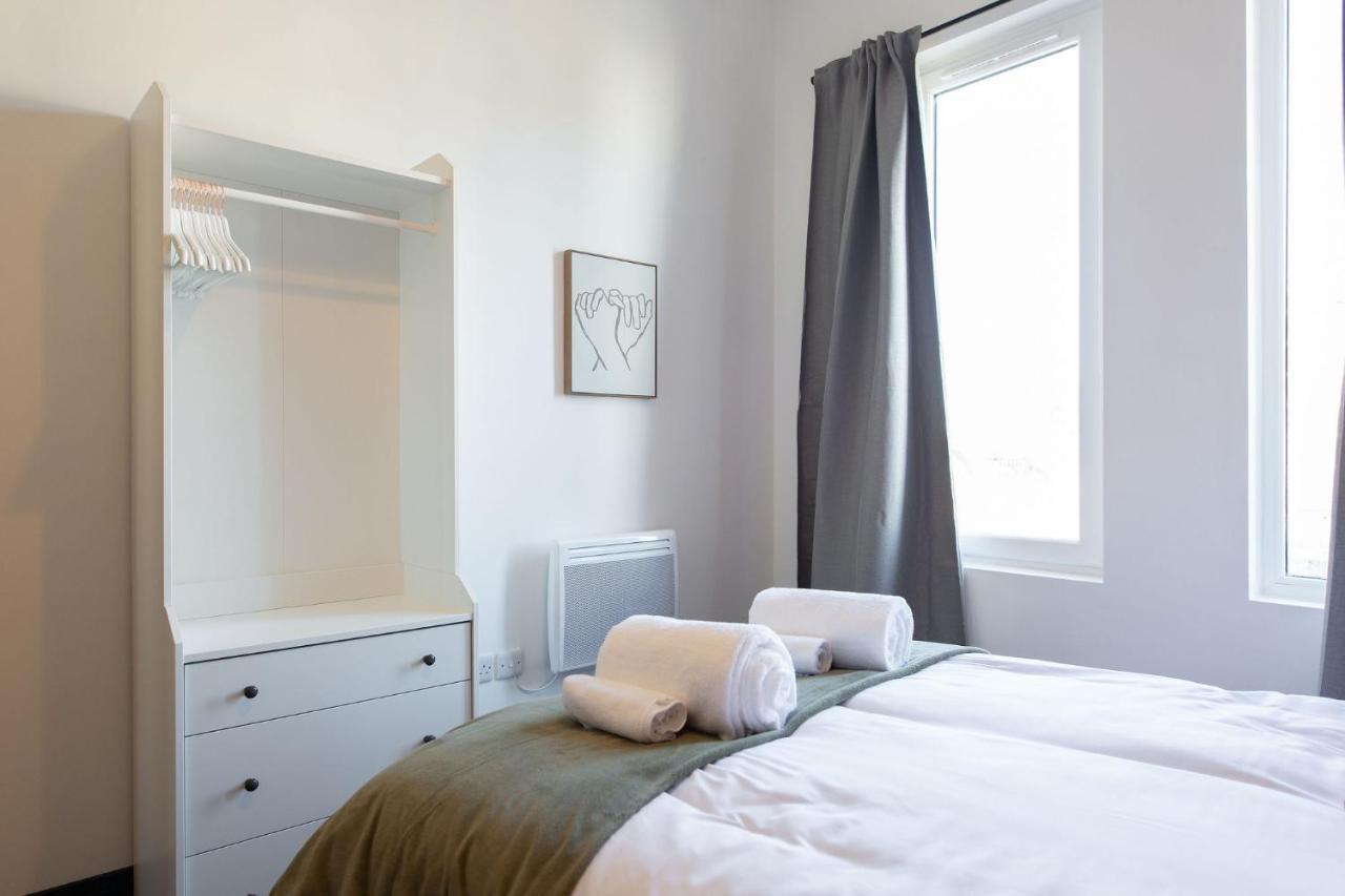 The Kingsway- 2 Bedroom Central Swansea Apartments By Stayright 外观 照片