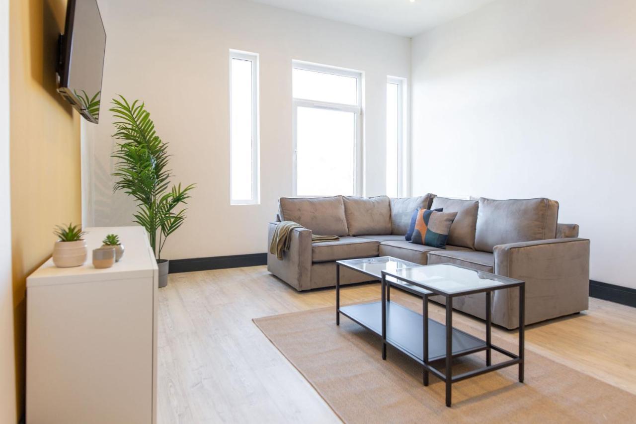 The Kingsway- 2 Bedroom Central Swansea Apartments By Stayright 外观 照片
