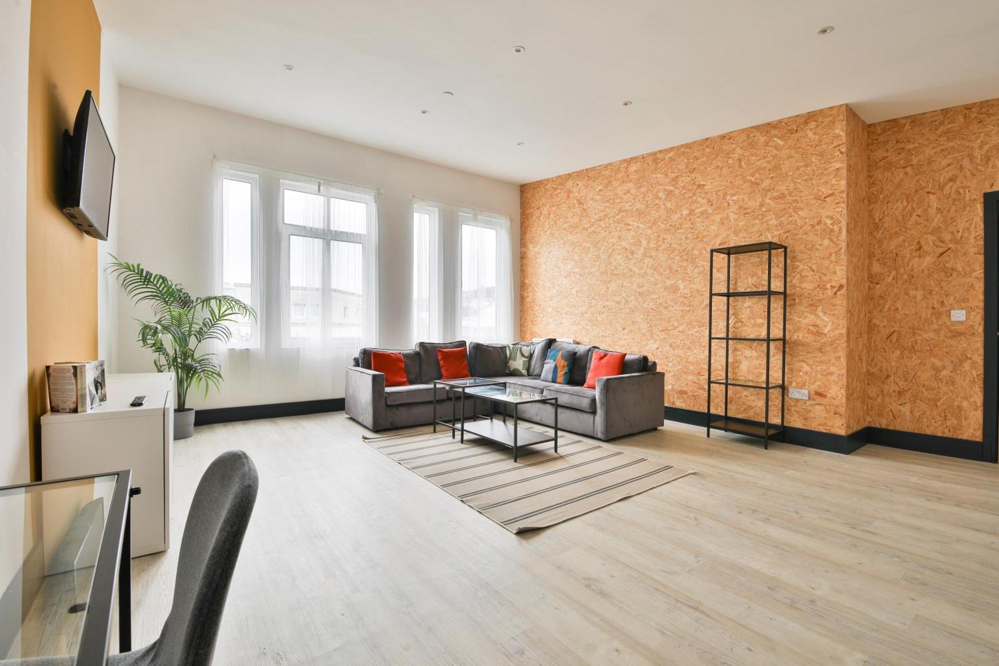 The Kingsway- 2 Bedroom Central Swansea Apartments By Stayright 外观 照片