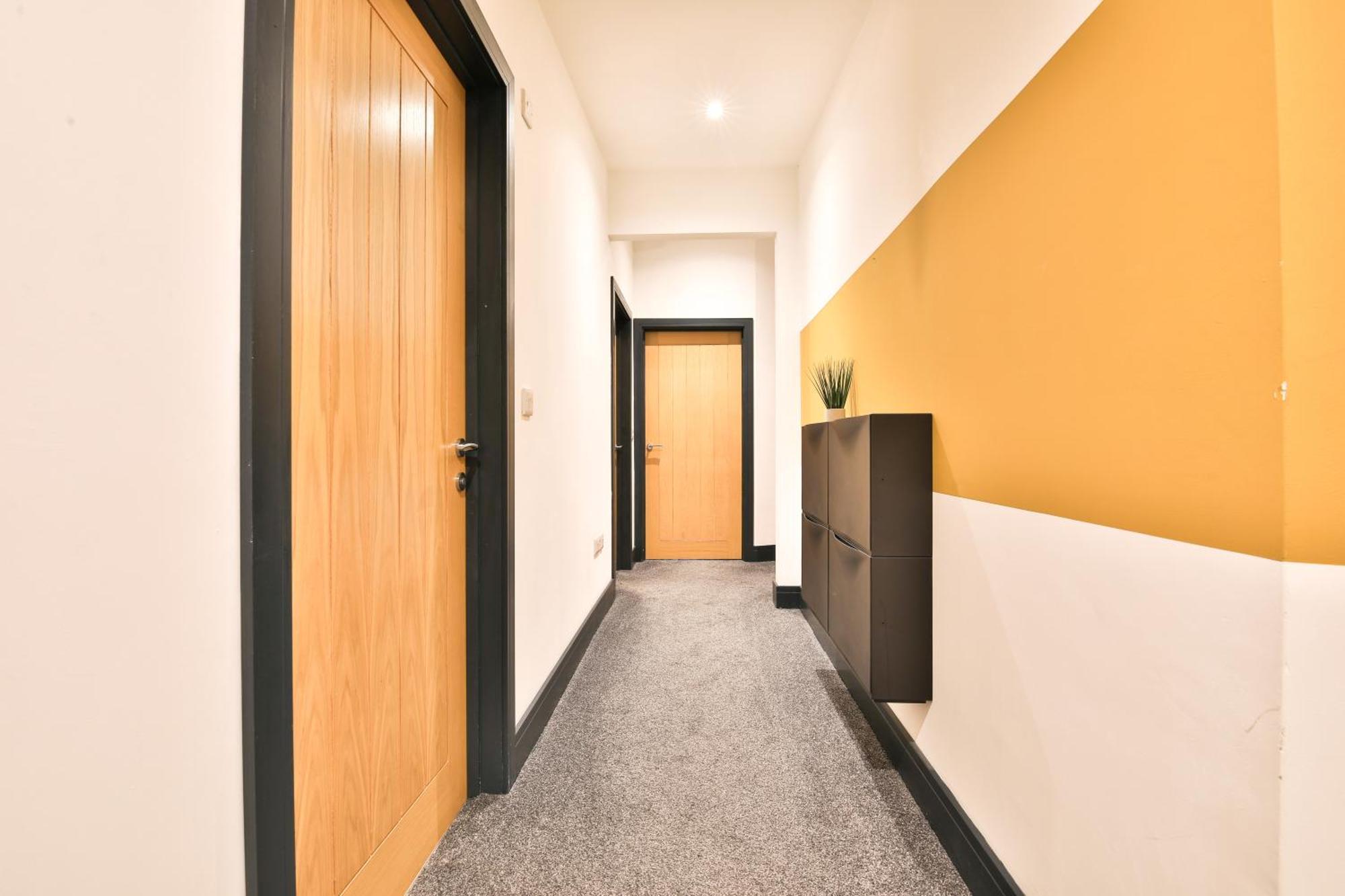 The Kingsway- 2 Bedroom Central Swansea Apartments By Stayright 外观 照片