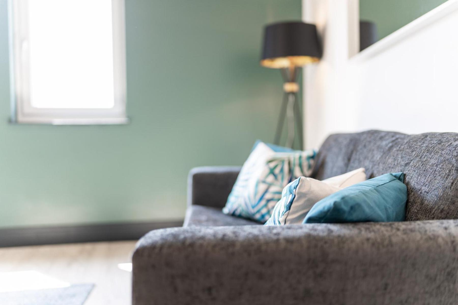 The Kingsway- 2 Bedroom Central Swansea Apartments By Stayright 外观 照片