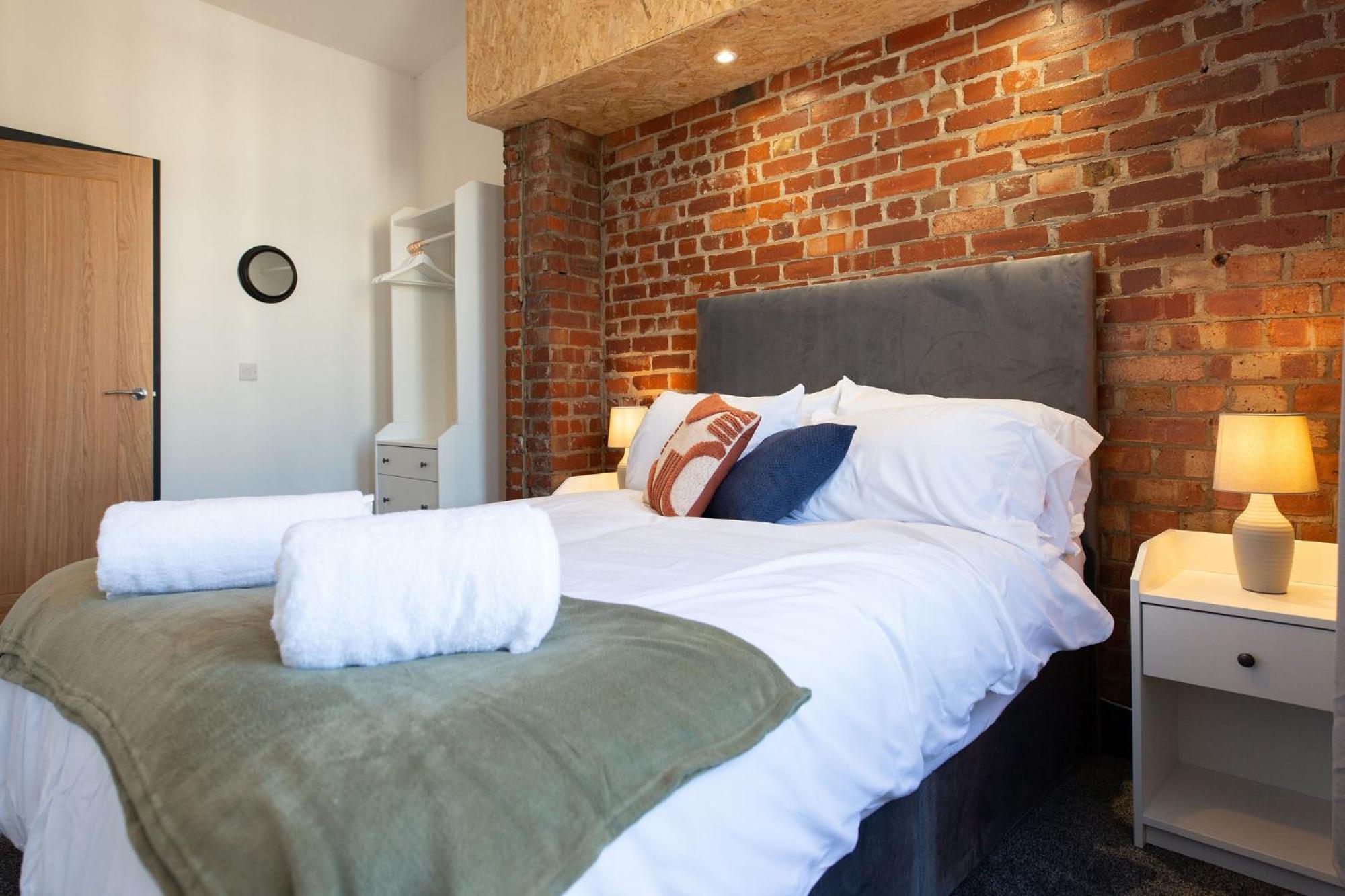 The Kingsway- 2 Bedroom Central Swansea Apartments By Stayright 外观 照片