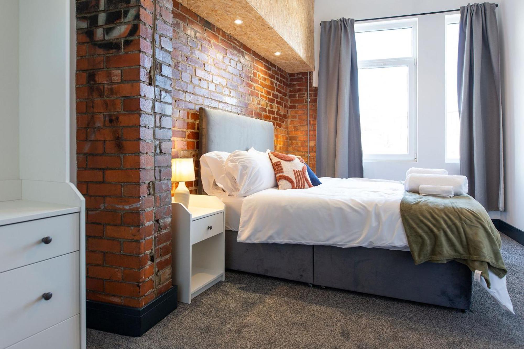 The Kingsway- 2 Bedroom Central Swansea Apartments By Stayright 外观 照片